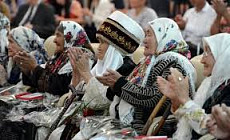 Депутаты одобрили предоставление государственной образовательной льготы детям матерей-героинь