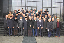 Камчыбек Ташиев встретился с делегатами IV Народного курултая